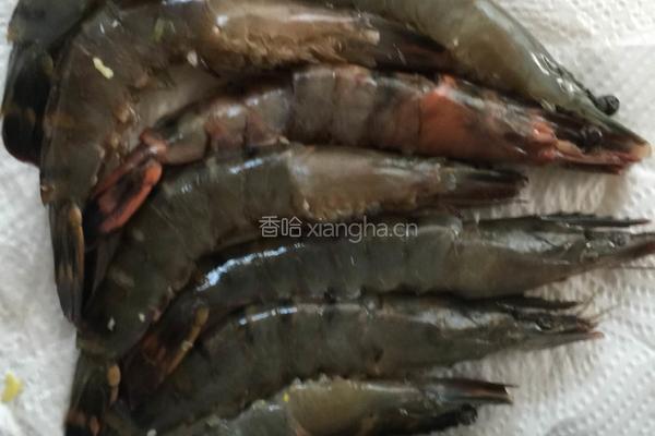 烤箱盐焗九节虾的做法图解5