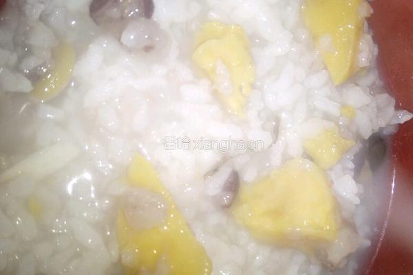 山药红薯红豆粥的做法图解5