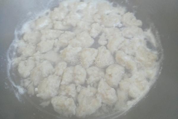 鱼仔煲鱼丸的做法图解10