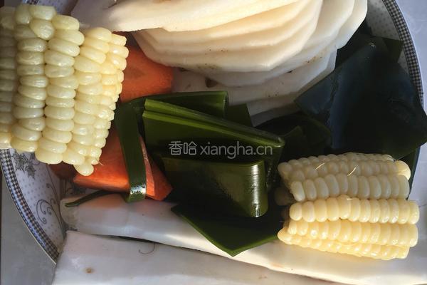 煲排骨汤的做法图解2