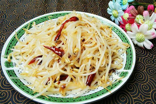 酸辣香脆绿豆芽的做法图解8