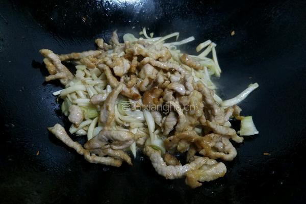 杏鲍菇炒肉丝的做法图解11