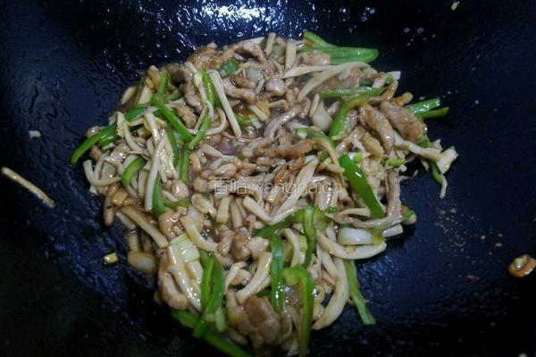 杏鲍菇炒肉丝的做法图解14