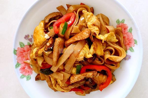 香菇瘦肉炒河粉的做法图解10
