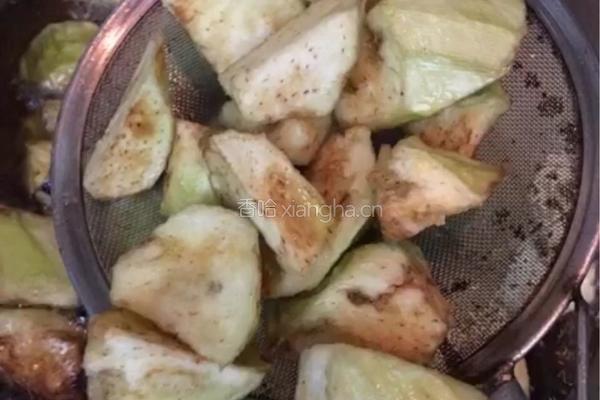 蒜蓉肉沫茄子的做法图解6