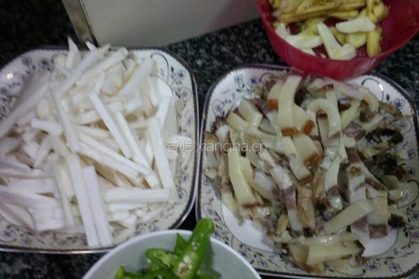 腊味杏鲍菇的做法图解2