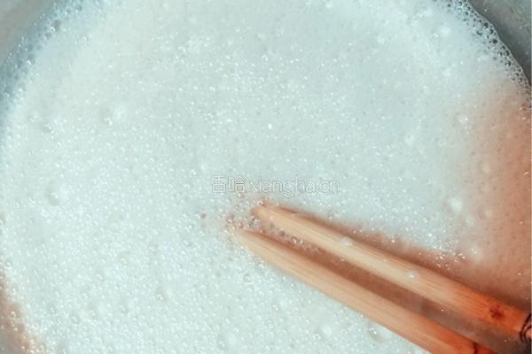 蓝莓酸奶布丁的做法图解4
