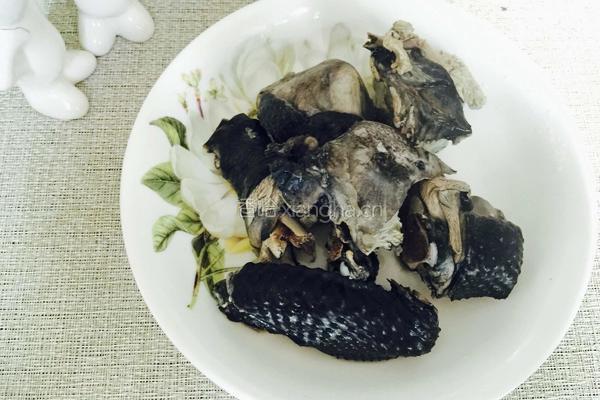 当归党参炖乌鸡的做法图解1