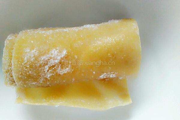 菌菇海鲜火锅鸡蛋面的做法图解2