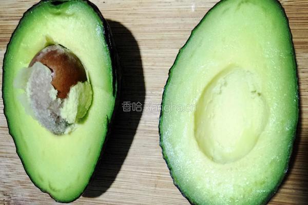 牛油果奶昔的做法图解2
