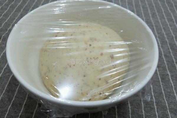 奶香红枣小馒头的做法图解11