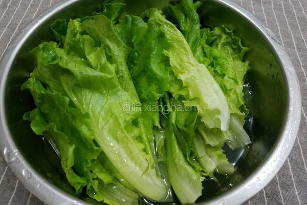白灼生菜的做法图解1