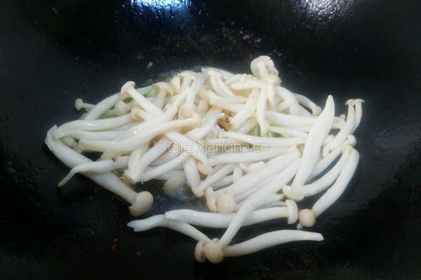 小蘑菇炒肉丝的做法图解12