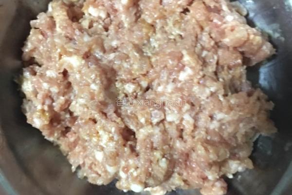 豆角胡萝卜肉包的做法图解4