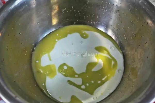 来一口糯香的蔓越莓牛角包香到整个人都融化了的做法图解3