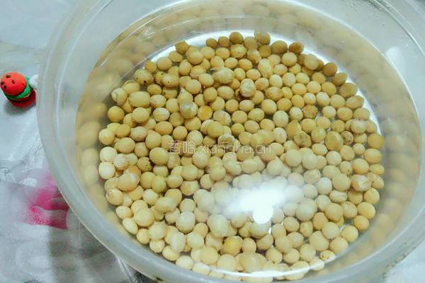 鸡蛋豆腐的做法图解1