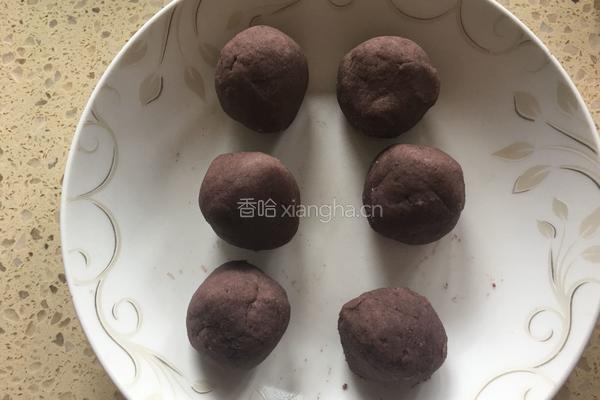 豆沙花朵面包的做法图解5