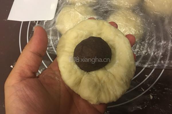 豆沙花朵面包的做法图解8