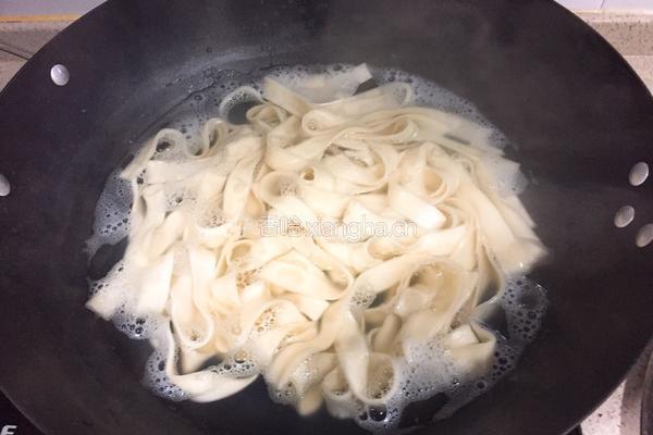 鸡蛋打卤面的做法图解9