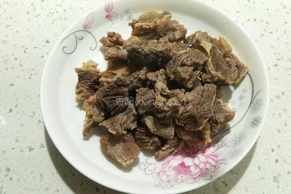 茄汁牛腩的做法图解3