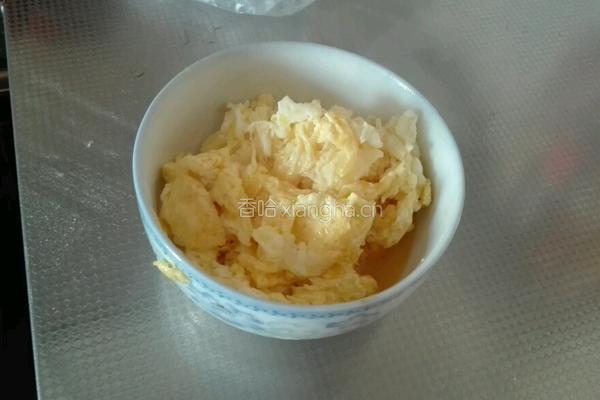 韭菜鸡蛋馅饺子的做法图解8