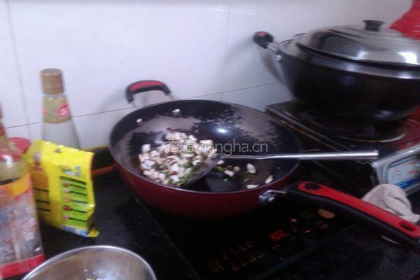 香菇蛋炒饭的做法图解5