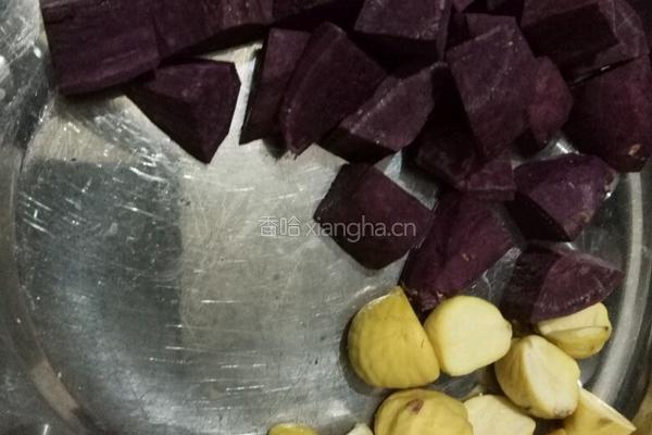 莲子紫薯栗子粥的做法图解2