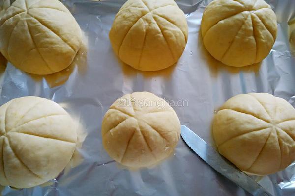 南瓜豆沙面包的做法图解12