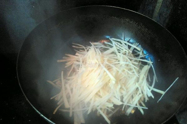 酱辣土豆丝的做法图解7