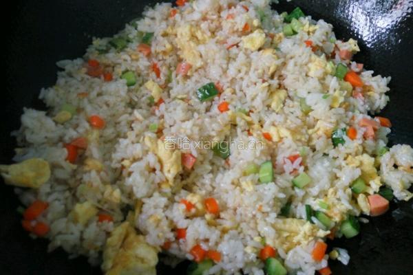 三色炒饭的做法图解9
