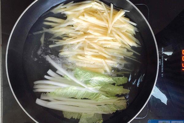 蔬菜卷饼的做法图解3