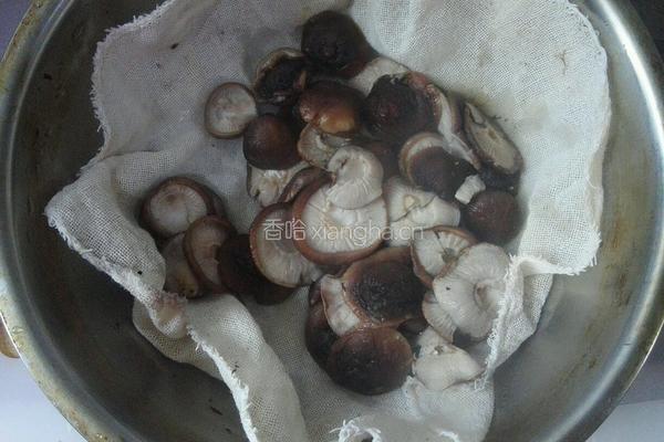 香菇猪肉酸汤水饺（无辣）的做法图解8