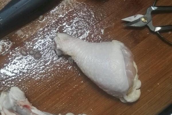 什锦炒鸡腿肉的做法图解2