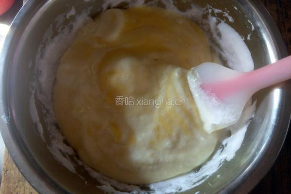 拉花戚风蛋糕的做法图解5