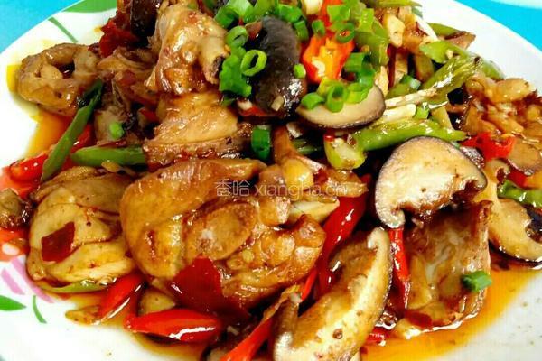 香菇炒鸡肉的做法图解7