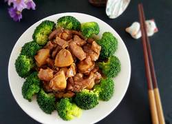 鲍鱼炒梅肉