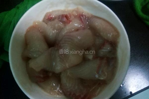 菌菇鱼片汤的做法图解1