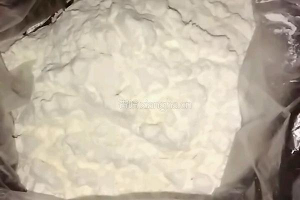 上汤银粘粉的做法图解1