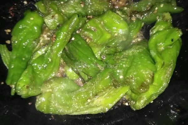 自创虎皮尖椒（爆椒）的做法图解4