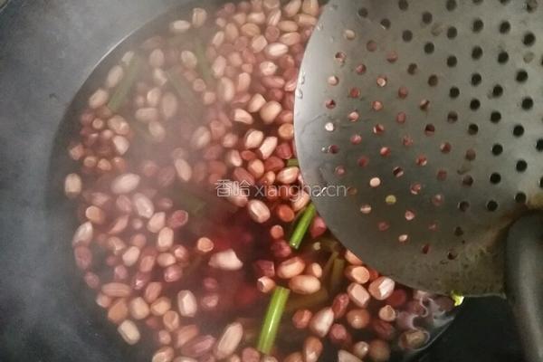 芹菜花生米的做法图解5