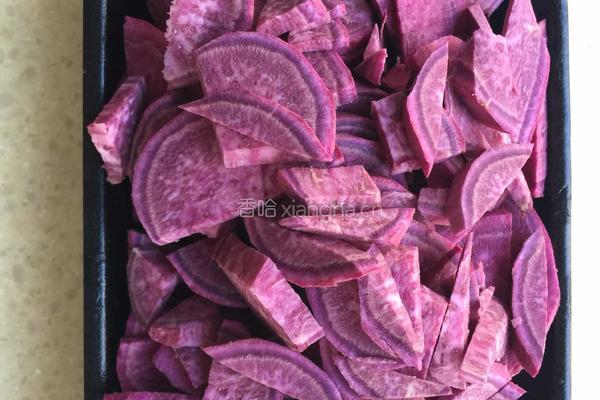 芝麻红豆馅紫薯饼的做法图解1