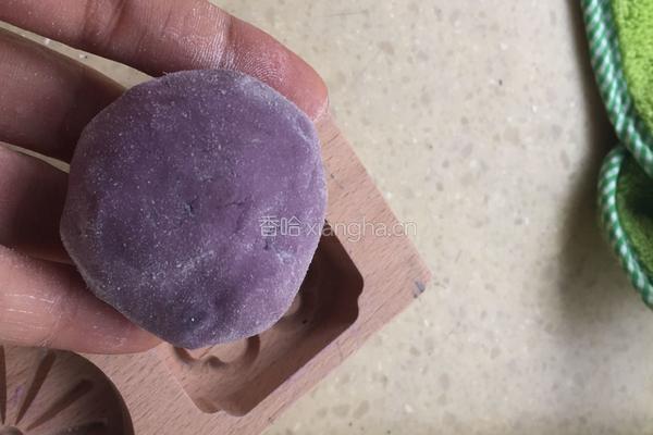 芝麻红豆馅紫薯饼的做法图解12