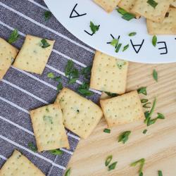 葱香苏打小饼的做法[图]