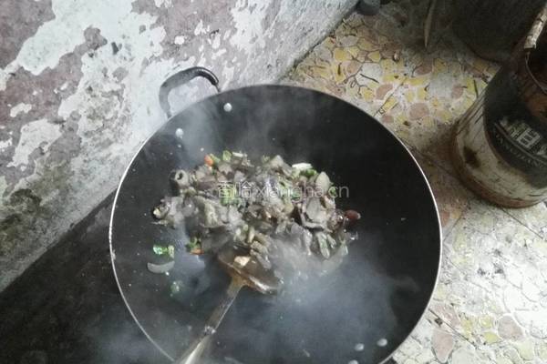 素炒茄子的做法图解6