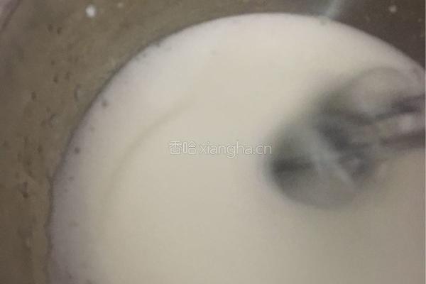 酸奶戚风蛋糕的做法图解6