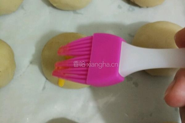 蛋黄酥的做法图解17
