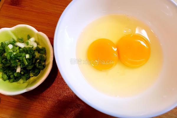 家常鸡蛋滚豆腐的做法图解2