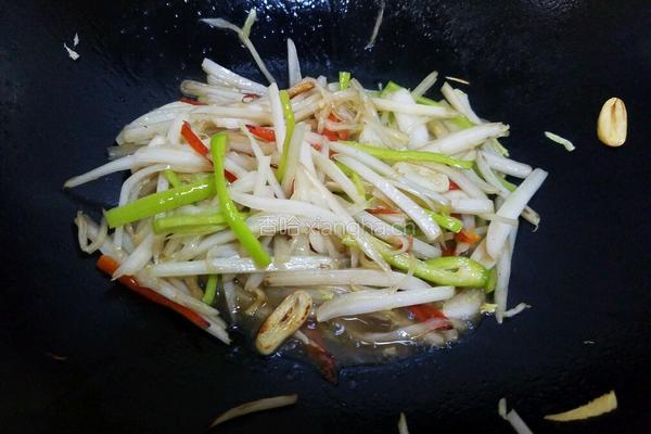 酸辣白菜梗的做法图解8