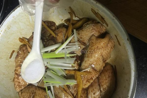 蚝油鸡翅西兰花的做法图解8