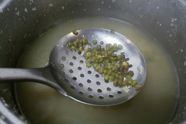 藜麦大米绿豆粥的做法图解5